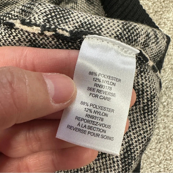 T Tahari Light Wood Cheetah Print Sweater Pullover Crew Neck Long Sleeve Size L - Picture 14 of 16